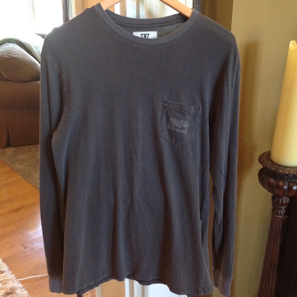 VISSLA Other - VISSLA~ long sleeve surf tee NWOT~ MEDIUM